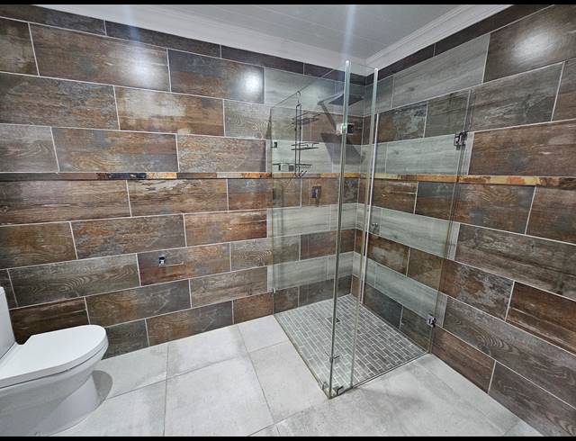 4 BEDROOM HOUSE FOR SALE IN MOSSEL BAY CENTRAL